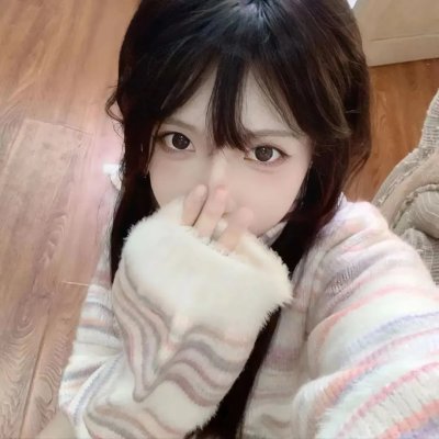 小妮扛枪高清封面